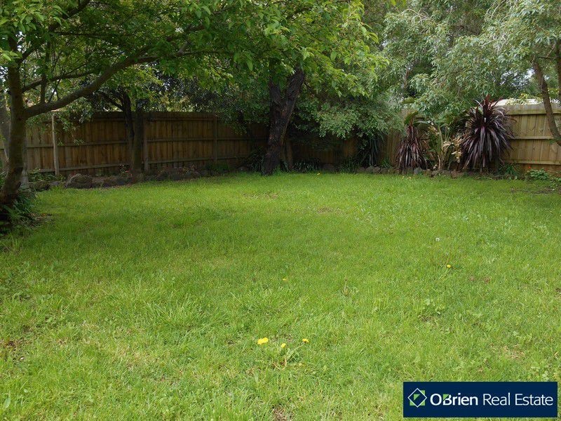 7 Elandra Way, Cranbourne West VIC 3977