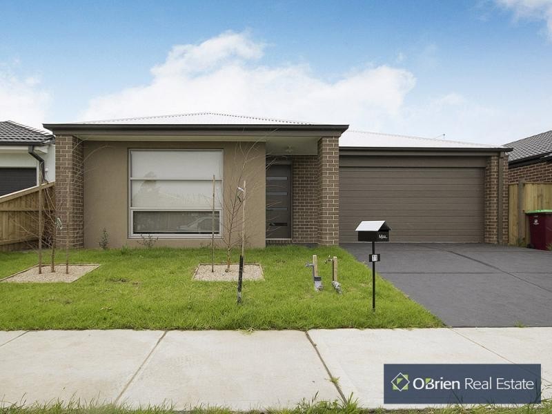 71 Frankland Street, Clyde North VIC 3978