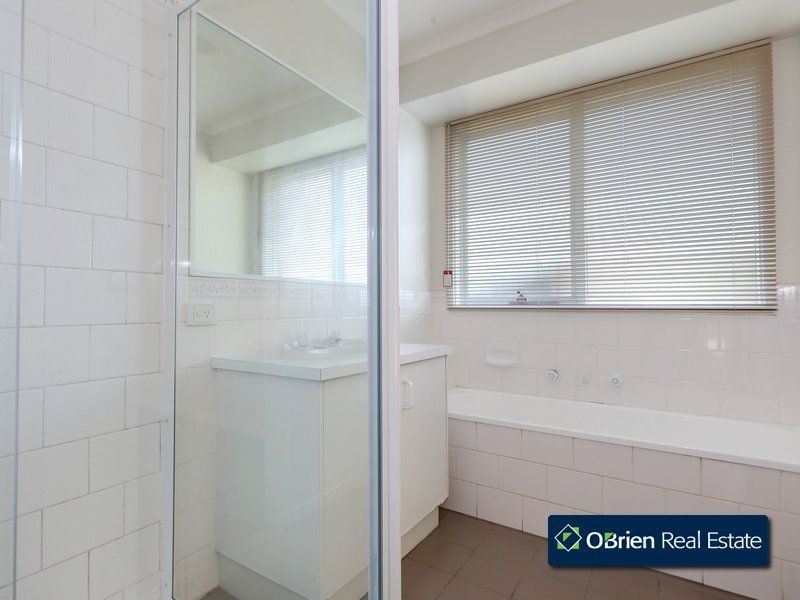 26 Sharpe Court, Berwick VIC 3806