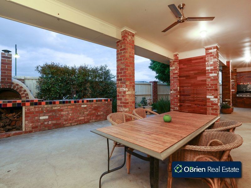 12 Piermont Drive, Berwick VIC 3806