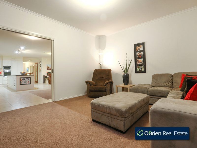 12 Piermont Drive, Berwick VIC 3806