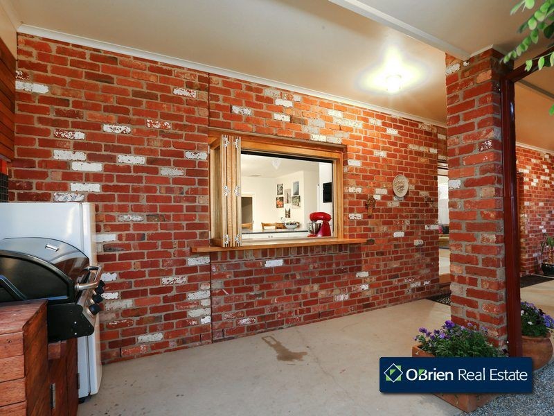 12 Piermont Drive, Berwick VIC 3806