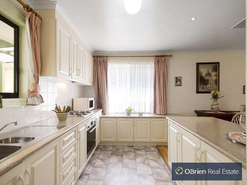 40 Marklin Street, Cranbourne VIC 3977