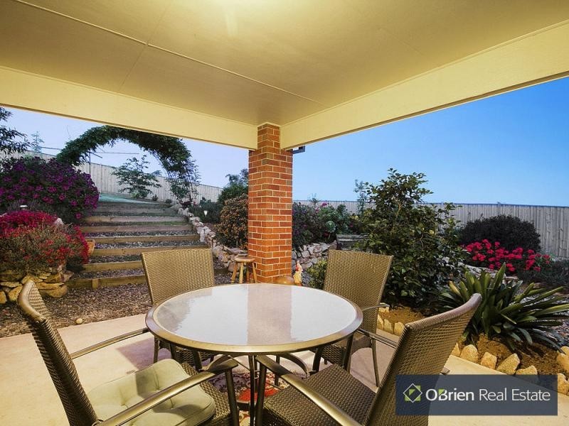 21 Monica Drive, Drouin VIC 3818