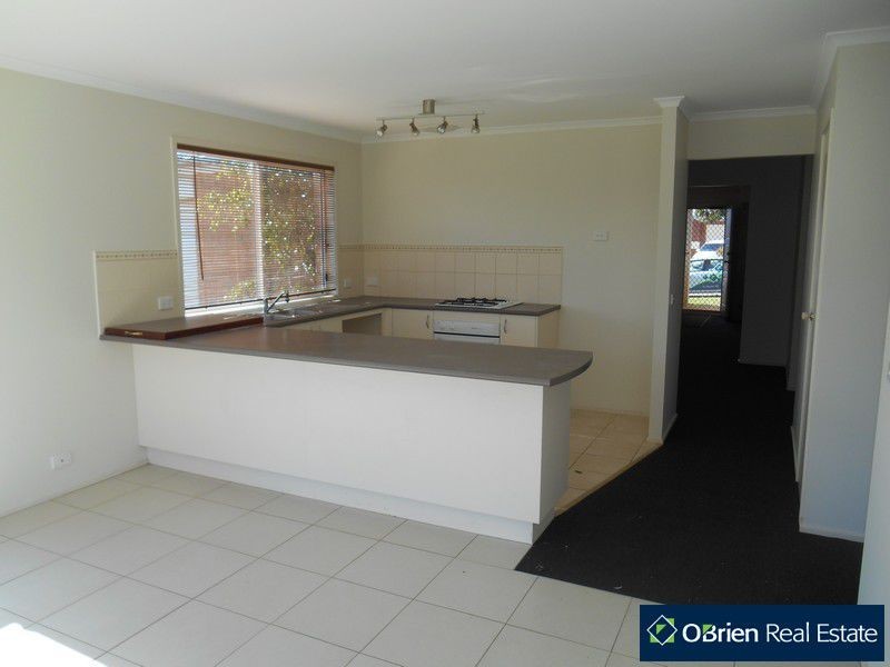 28 McDonald Street, Skye VIC 3977