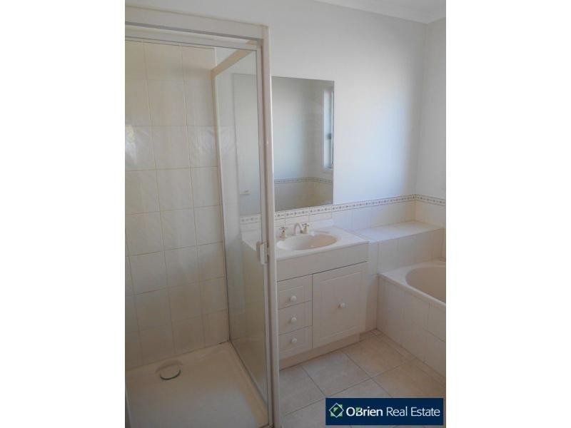 28 McDonald Street, Skye VIC 3977