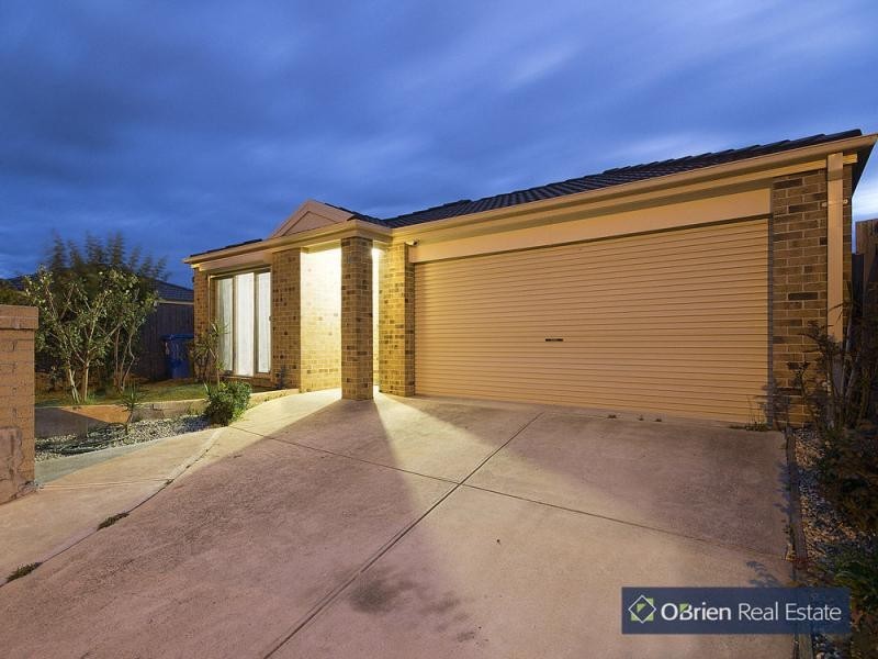 45 Kingdom Drive, Cranbourne VIC 3977