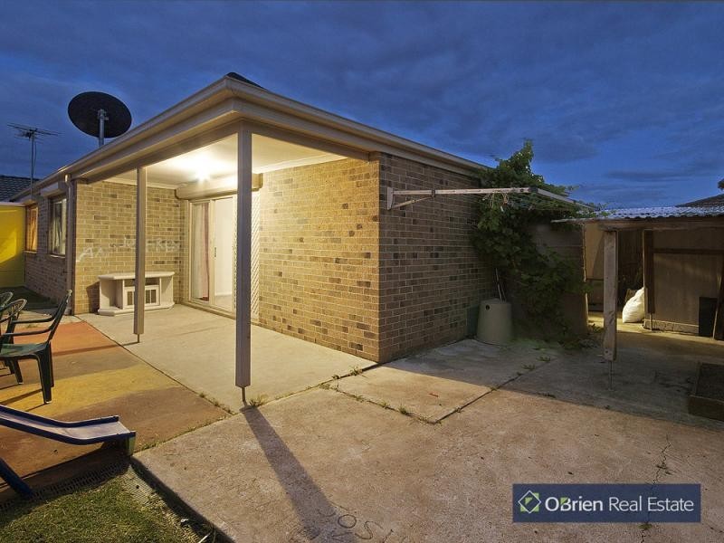 45 Kingdom Drive, Cranbourne VIC 3977
