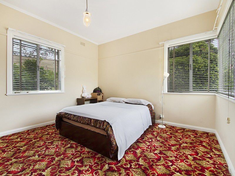 11 Gibson Street, Box Hill South VIC 3128