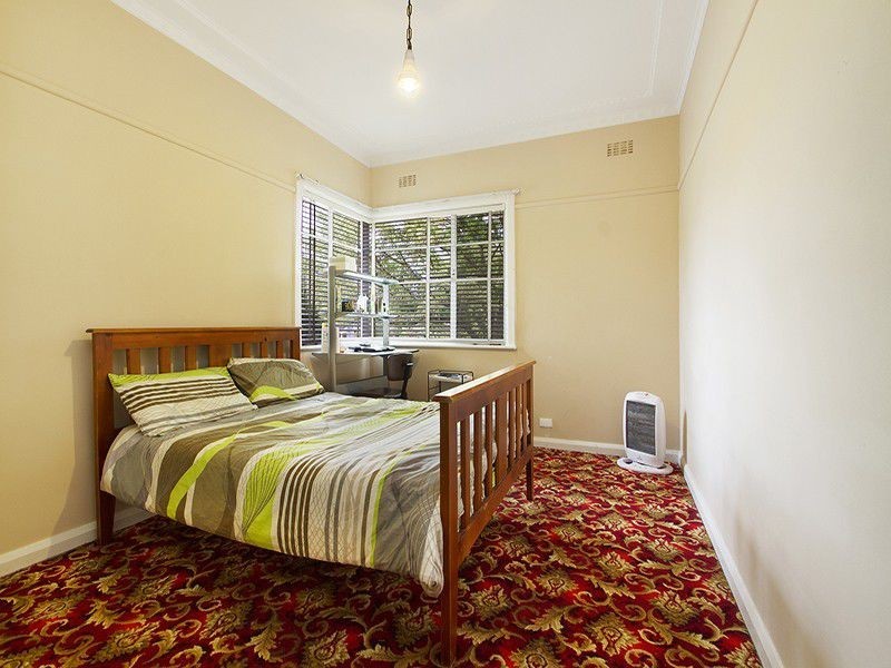 11 Gibson Street, Box Hill South VIC 3128
