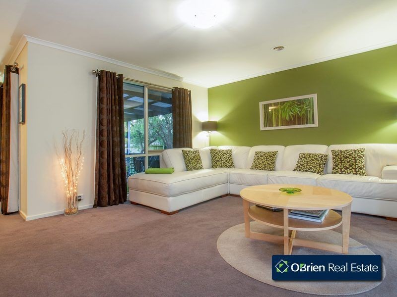 2 Quadrat Close, Berwick VIC 3806