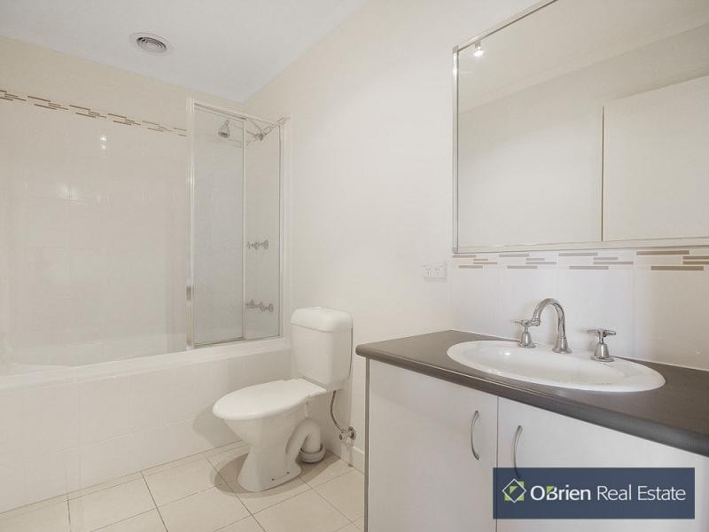 5/25 Lats Avenue, Carrum Downs VIC 3201