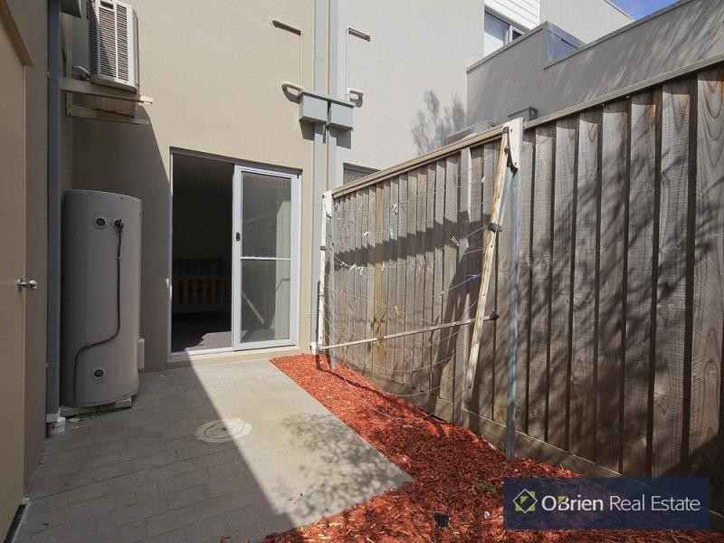 5/25 Lats Avenue, Carrum Downs VIC 3201