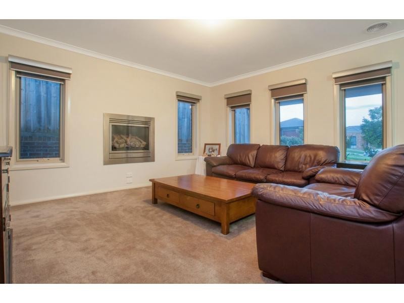 14 Lorne Court, Berwick VIC 3806