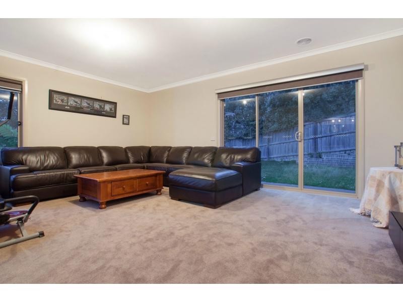 14 Lorne Court, Berwick VIC 3806