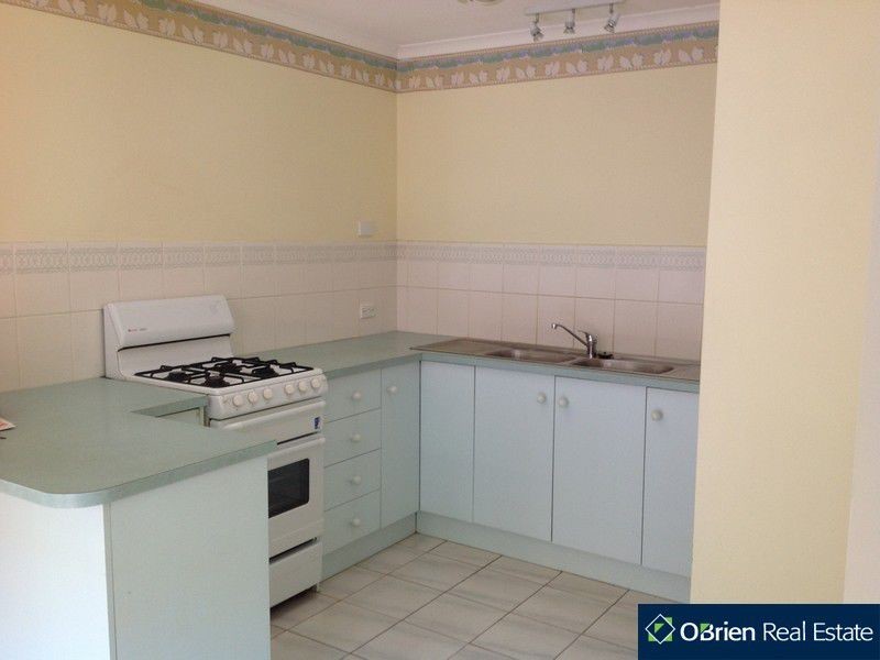 7B Coolabah Grove, Berwick VIC 3806