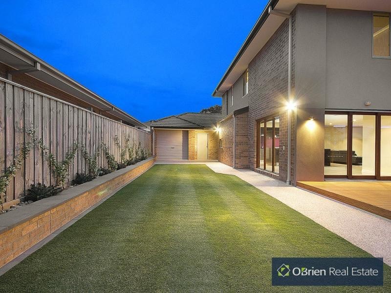 3 Ravensbourne Court, Sandhurst VIC 3977