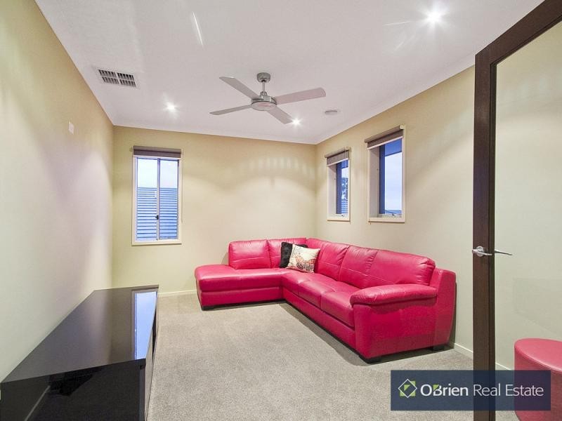3 Ravensbourne Court, Sandhurst VIC 3977