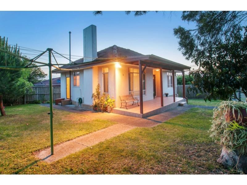 2 Campbell Street, Dandenong VIC 3175