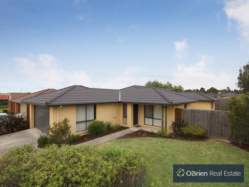 13 Acre Court, Pakenham VIC 3810