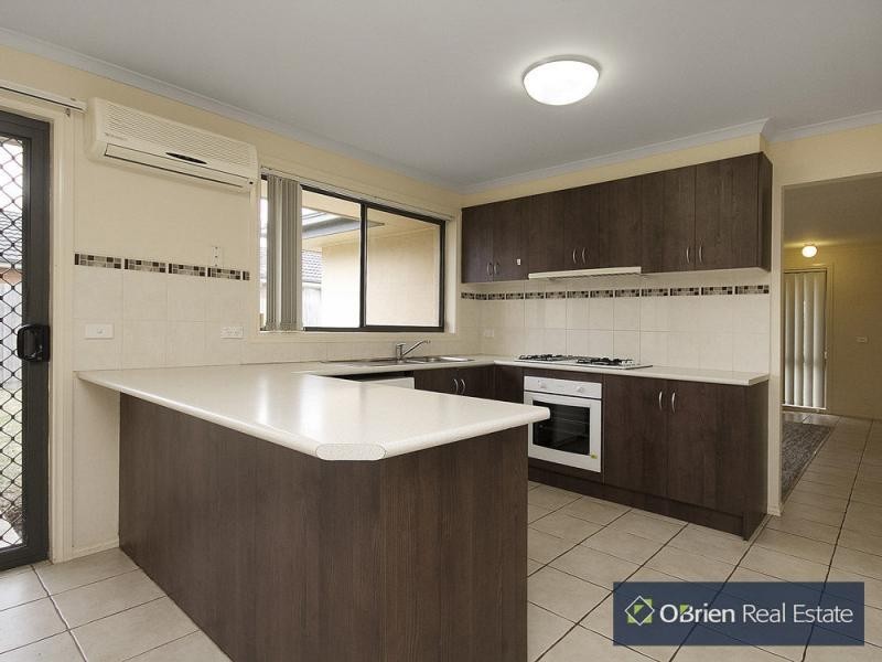 13 Acre Court, Pakenham VIC 3810