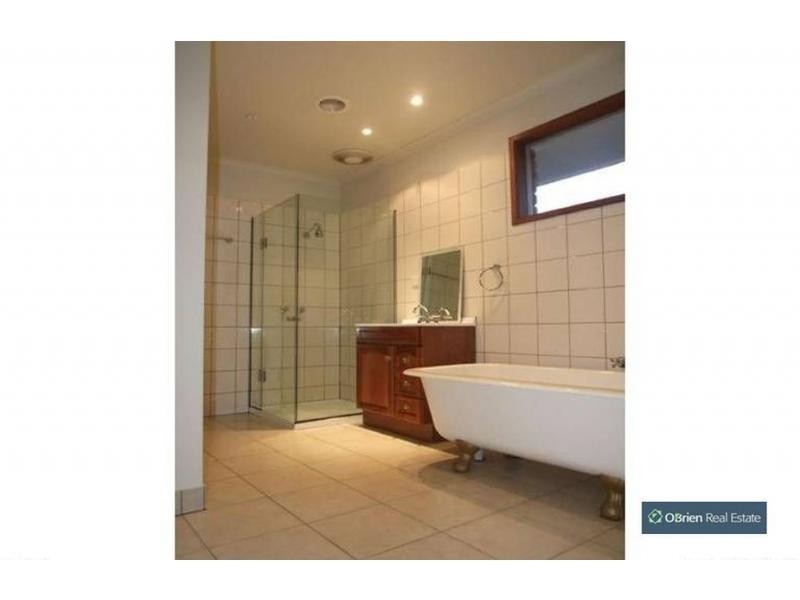 1 Elsa Place, Narre Warren VIC 3805