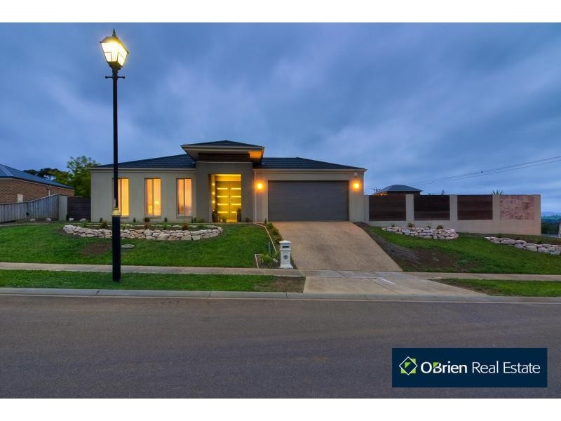 83 Grange Crescent, Warragul VIC 3820