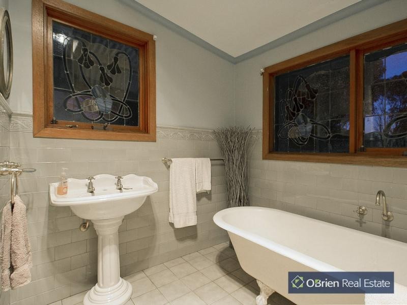 10 Mt Grandview Road, Pearcedale VIC 3912