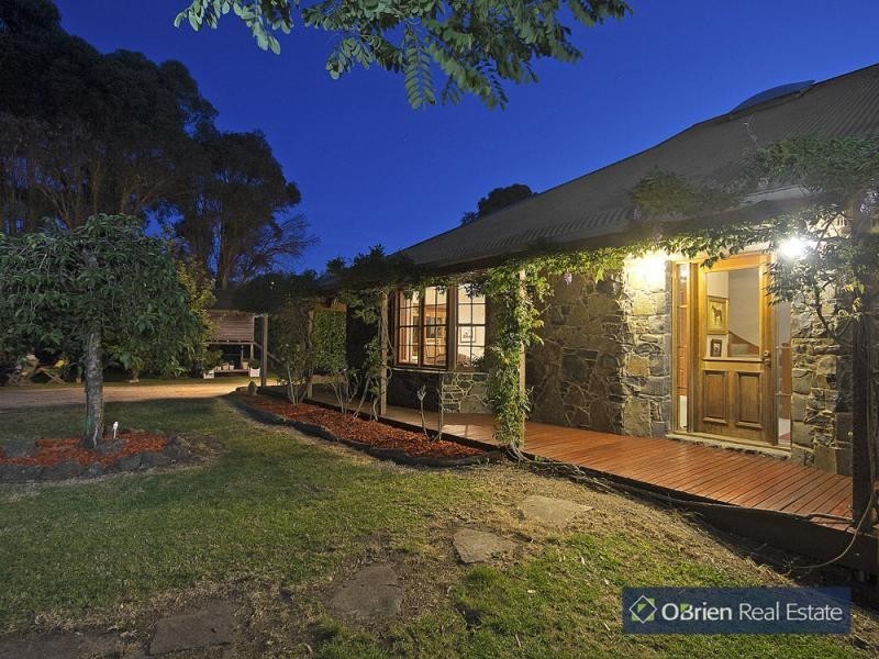 10 Mt Grandview Road, Pearcedale VIC 3912