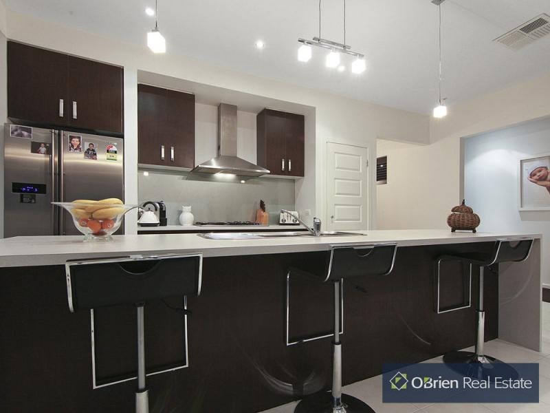 22 Botanic Drive, Pakenham VIC 3810