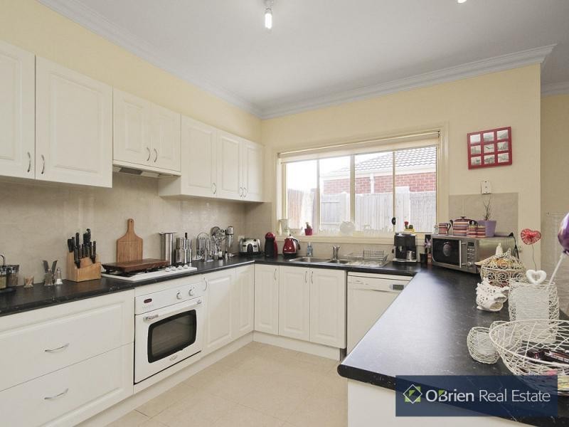 11 Natanya Drive, Pakenham VIC 3810