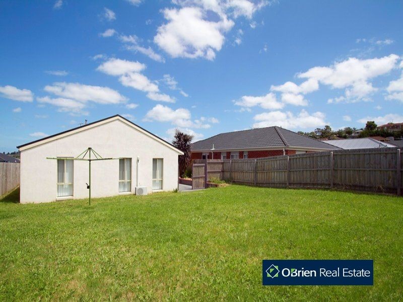 11 Natanya Drive, Pakenham VIC 3810