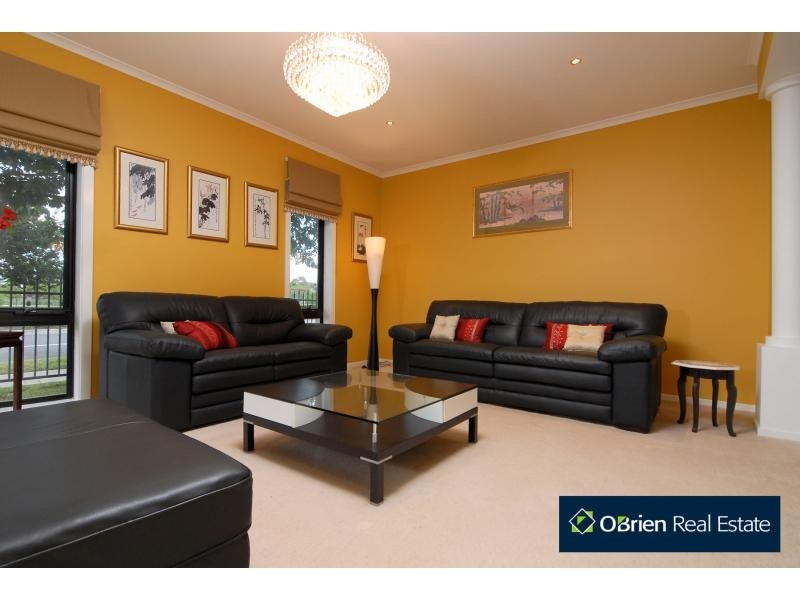 1 Louise Baille Avenue, Narre Warren South VIC 3805