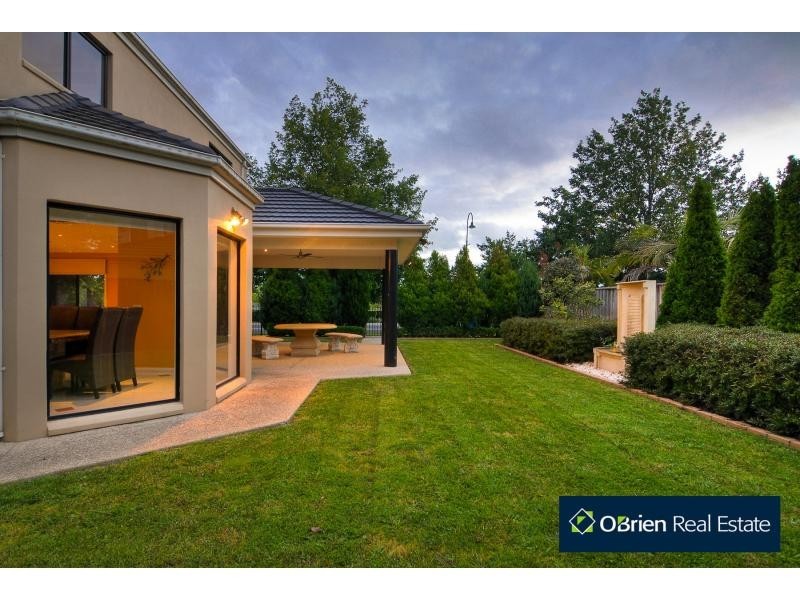 1 Louise Baille Avenue, Narre Warren South VIC 3805