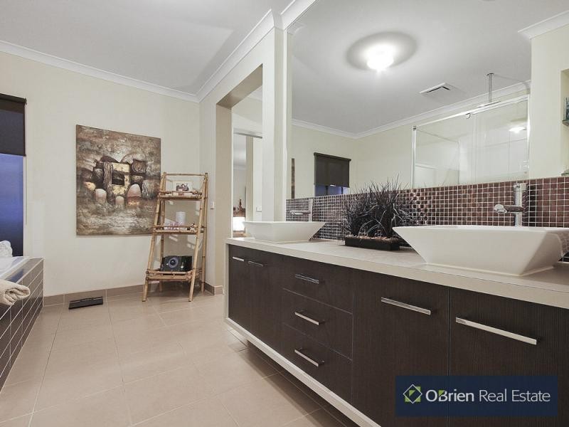 68 Hopetoun Road, Tooradin VIC 3980