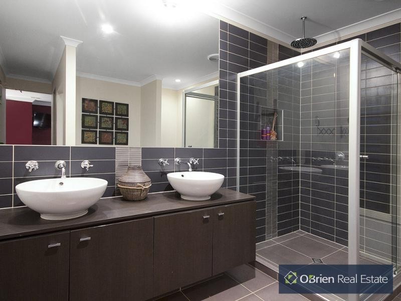 27 Soldiers Road, Berwick VIC 3806