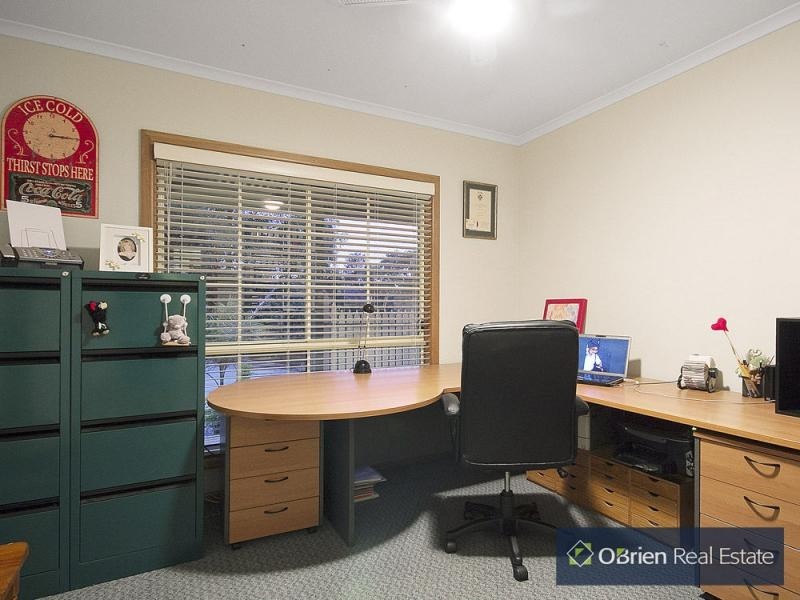 6C Lancelot Court, Drouin VIC 3818