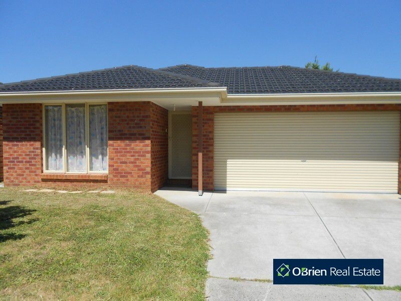 2/23 Fleur Court, Narre Warren South VIC 3805