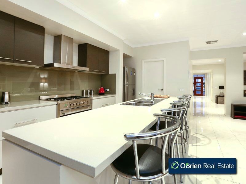 102 Arena Parade, Officer VIC 3809