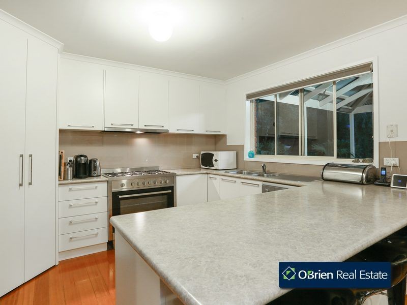 19 Andval Court, Berwick VIC 3806