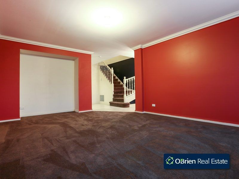 28 Grandview Terrace, Narre Warren South VIC 3805