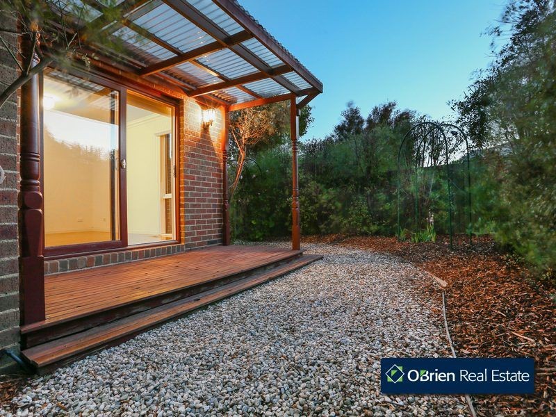 28 Grandview Terrace, Narre Warren South VIC 3805