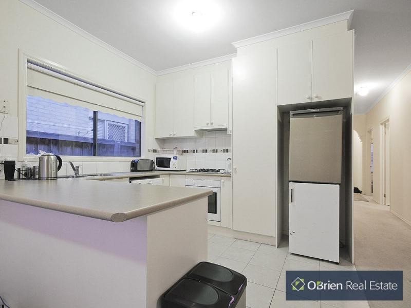 52 Springhill Drive, Cranbourne VIC 3977