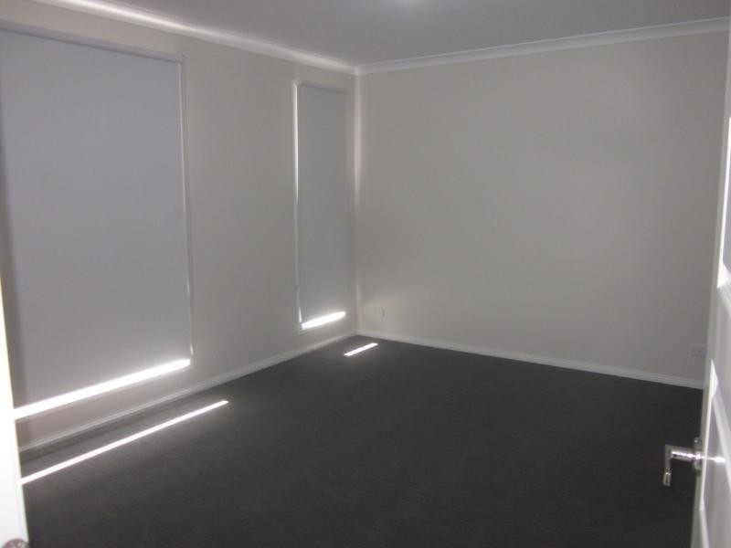 144 Mountainview Boulevard, Cranbourne North VIC 3977