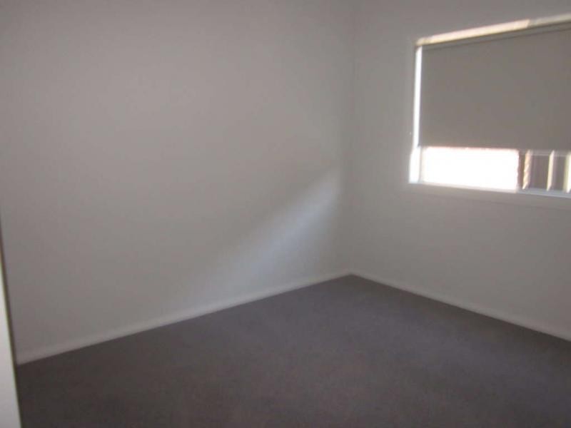 63 Burford Way, Cranbourne North VIC 3977