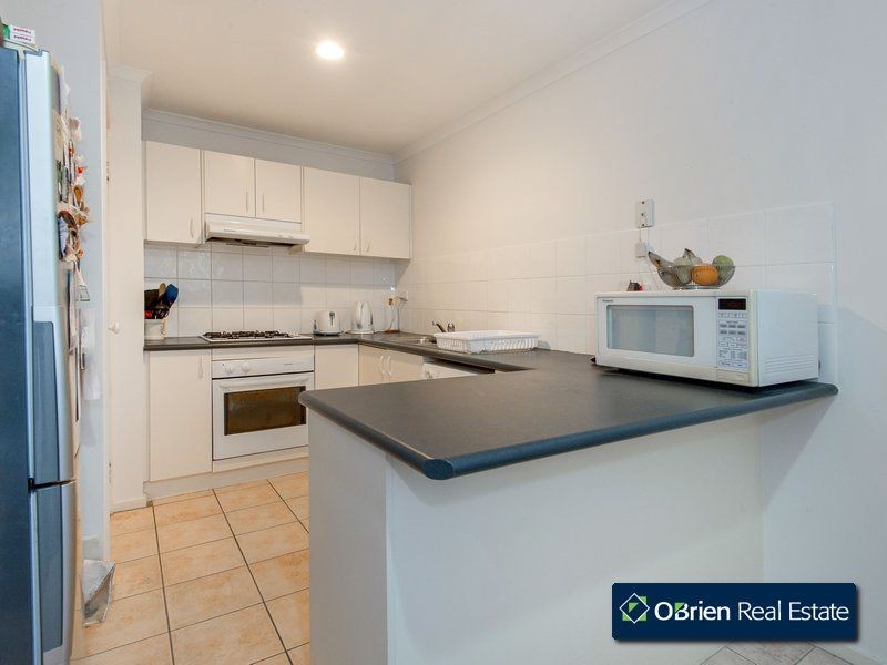3/5 Piney Ridge, Endeavour Hills VIC 3802