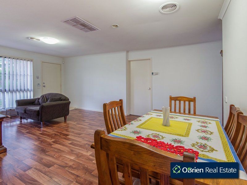 3/5 Piney Ridge, Endeavour Hills VIC 3802