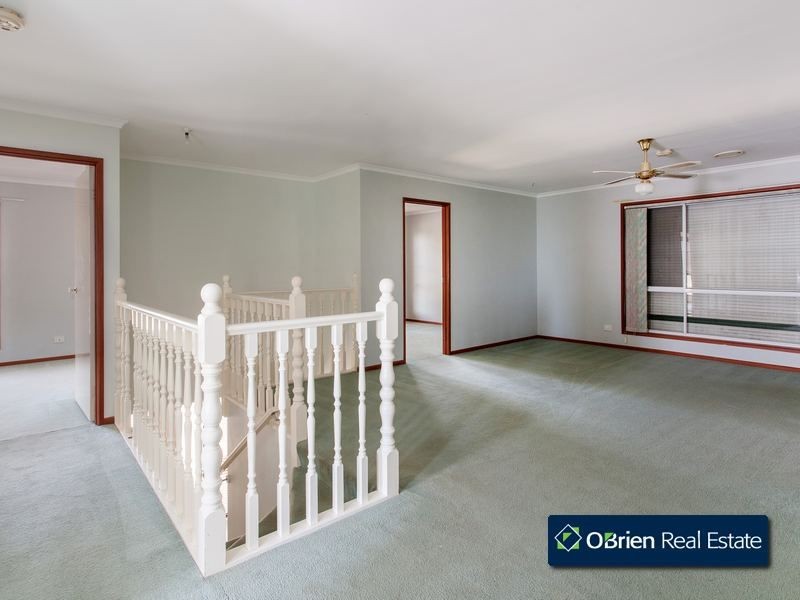 9 Nestle Retreat, Berwick VIC 3806