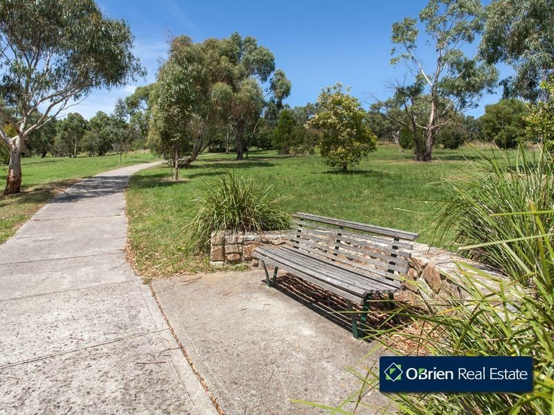 9 Nestle Retreat, Berwick VIC 3806