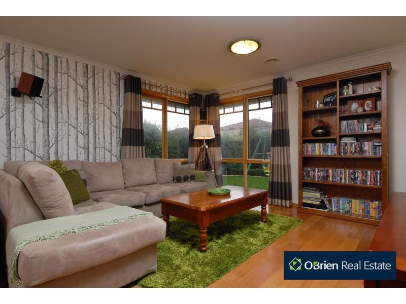 30 Merriwee Grove, Narre Warren South VIC 3805